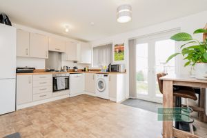 Photo 16- click for photo gallery